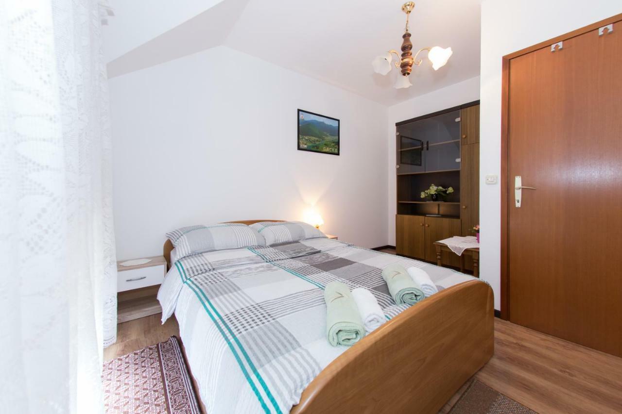 Apartman Dubravcic Leilighet Otočac Eksteriør bilde
