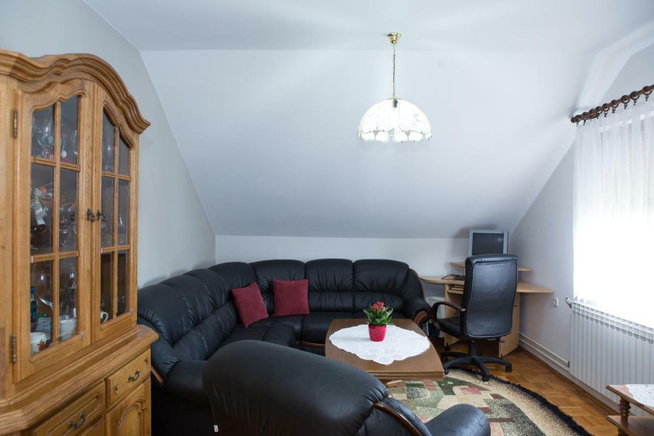 Apartman Dubravcic Leilighet Otočac Eksteriør bilde